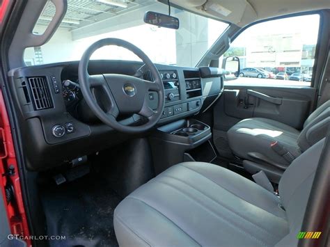 Medium Pewter Interior 2018 Chevrolet Express 2500 Cargo WT Photo #129396929 | GTCarLot.com