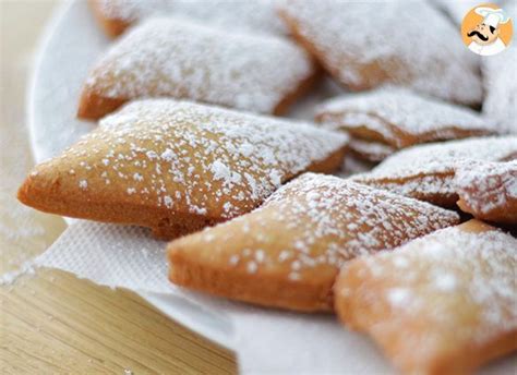 Mardi gras diamond-shaped donuts - video recipe ! - Recipe Petitchef