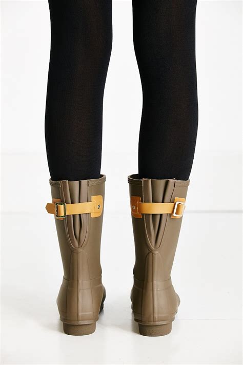 Lyst - Hunter Original Adjustable Back Short Rain Boot in Natural