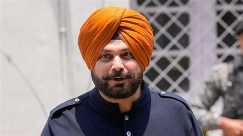 ‘Nothing is impossible’: Sidhu thanks doctor after wife's third chemo ...