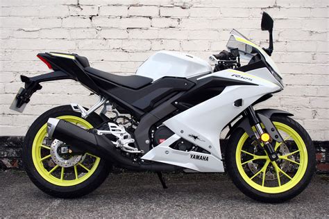 Yamaha YZF-R 125 for sale Mansfield | Nottinghamshire | Leicestershire | Derbsyhire | Midlands