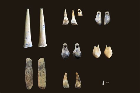 Exploring Denisovan Art from 125,000 Years Ago – Magazine96th