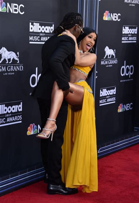 Cardi B and Offset Kissed on the Billboard Music Awards 2019 Red Carpet