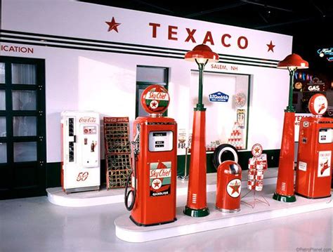 Texaco Gas Station