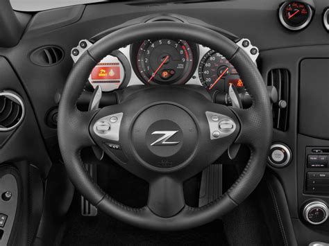 Nissan 350z steering wheel size