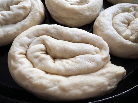 Around the World - in favorite recipes: Bosnian Pita with Potato Filling ('Krompiruša ...