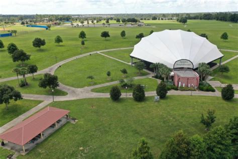 Apopka Amphitheater - Install Brick Paver