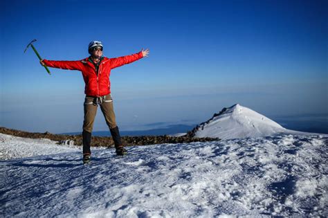 Climbing to the summit of Mount Rainier