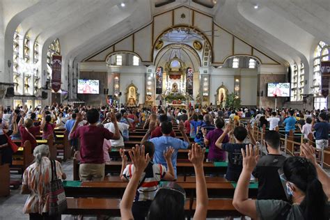 Quiapo Church Altar