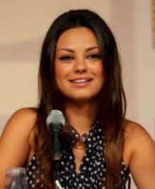 File:Mila Kunis by Gage Skidmore.jpg - Wikipedia, the free encyclopedia