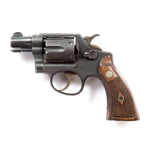 Sold Price: Smith & Wesson 38 special snub nose revolver - October 4 ...