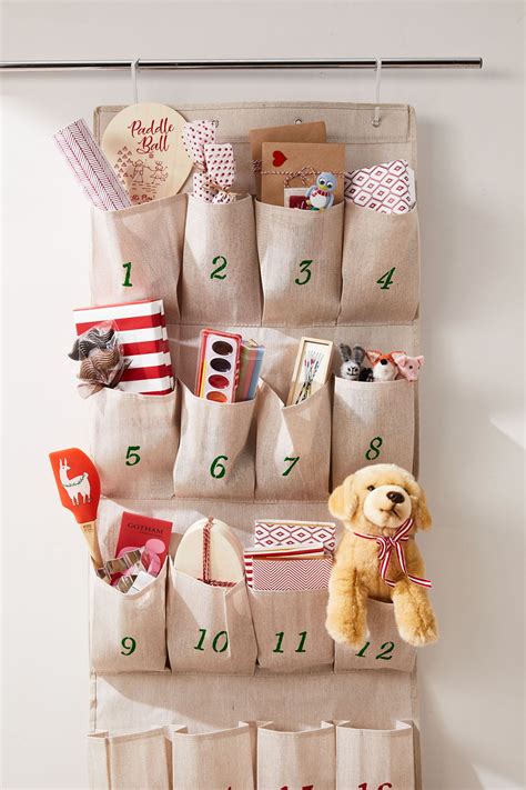 Mini Gifts For Advent Calendar - Feb 2023 Calendar Themes