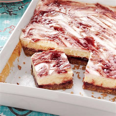 Raspberry Cheesecake Bars Recipe | Taste of Home