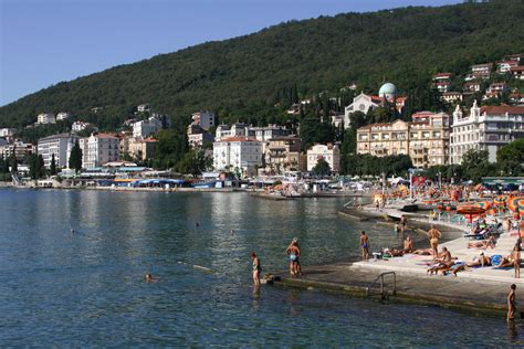 File:Opatija.JPG - Wikipedia