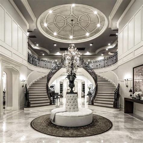 What an entrance #dreammansion What an entrance | Luxury homes dream ...