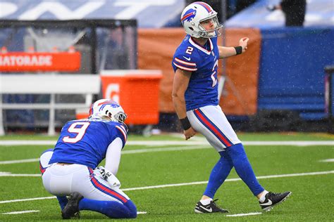 ‘He’s not a normal kicker’: Bills rookie Tyler Bass is built for this ...