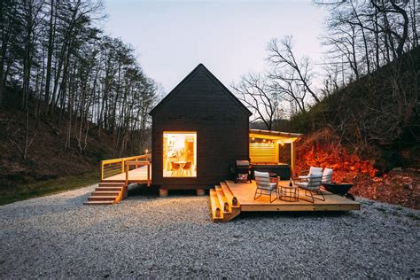 Naturally Designed Cabin House - Life Tiny House