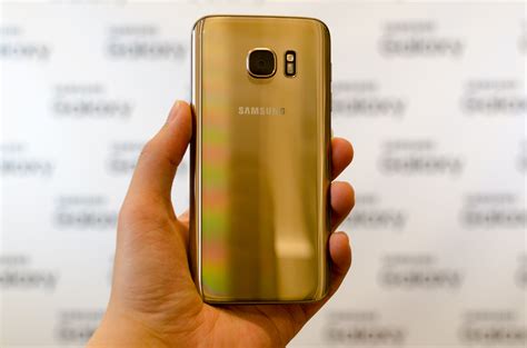 Hands On With the Samsung Galaxy S7 and S7 edge