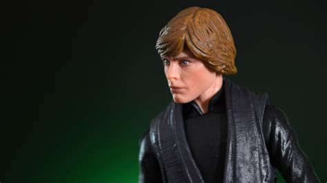 Hasbro: Star Wars Black Series Luke Skywalker (Jedi Knight) Review – Fwoosh