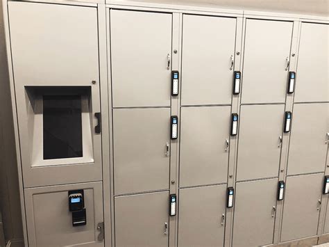 Electronic Locker System SS - American Locker