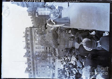 English Suffragist Speaking In London Photograph by Bettmann - Fine Art ...