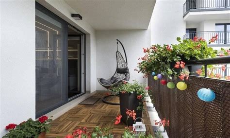 8 Balcony Safety Grill Designs For Apartments | Design Cafe