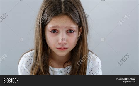 Sad Crying Girl Image & Photo (Free Trial) | Bigstock