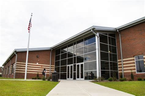 Distinguished Schools: Pitt County Schools - Early College High School