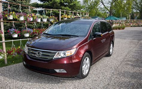 2011 Honda Odyssey Touring Elite - Four Seasons Update - June 2011 ...