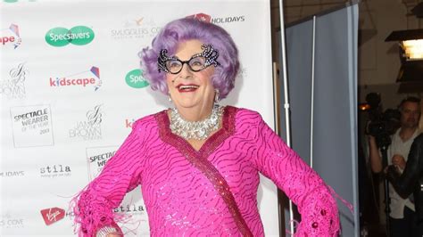 Barry Humphries, Known for His Drag Persona Dame Edna Everage, Dead at 89