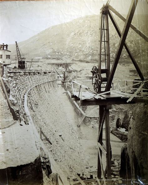 Elan Valley Aqueduct and Frankley reservoir under construction at the turn of the 20th century ...