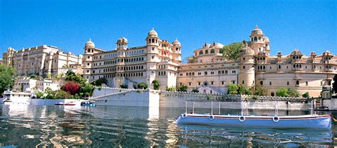 Shiv Niwas Palace 5 Star Luxury Hotel Udaipur- Room Rates Online ...