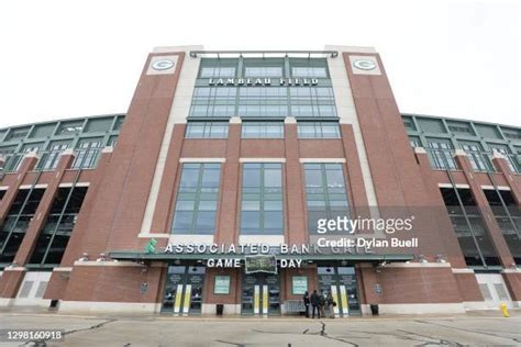 70,372 Green Bay Stadium Stock Photos, High-Res Pictures, and Images ...