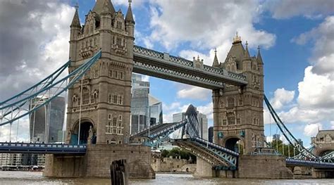 ‘London bridge is falling down’, tweet netizens after Tower Bridge ...