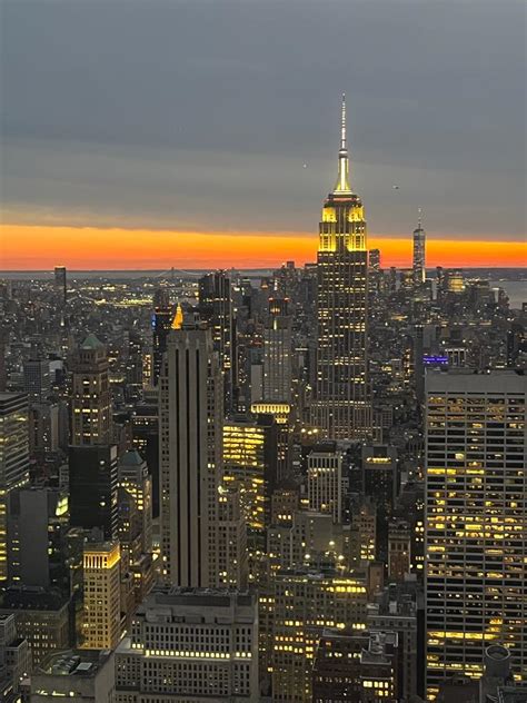 Sunset from The Top of the Rock, NYC [OC] : r/CityPorn