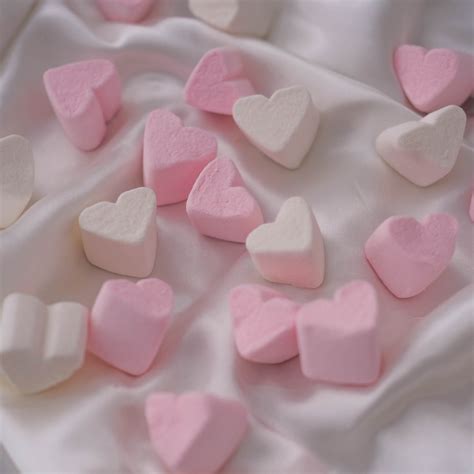 Giving Gifts on White Day: A Look at Japan's Unique Valentine's Day Tradition