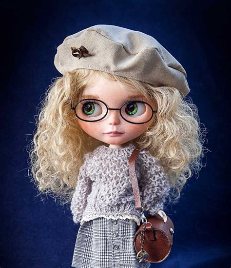 Everything You Need to Know About Blythe Doll Collecting | This Is ...