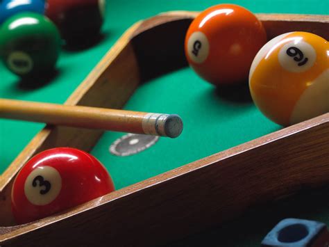 Pool cue supplier Horsham | Snooker Cue Supplier