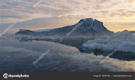 Icebergs of various forms and sizes. Stock Photo by ©Denis Burdin 132374736