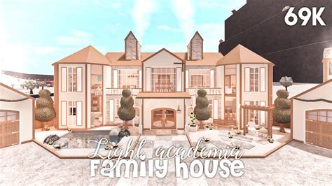 Light Academia Family House | Bloxburg Build - YouTube