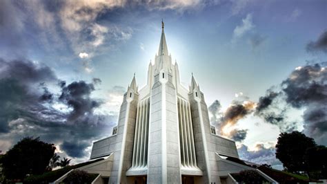 LDS Temple Wallpaper - WallpaperSafari