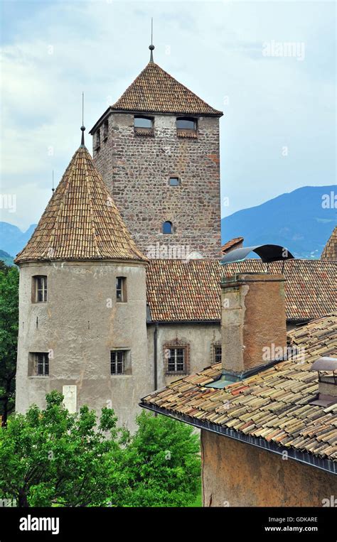 Castle bolzano italy hi-res stock photography and images - Alamy