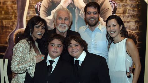 Kenny Rogers’ Family: 5 Fast Facts You Need to Know | Heavy.com