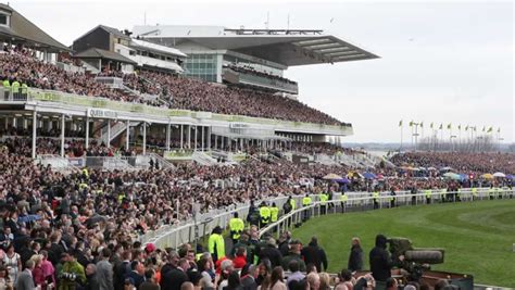 Aintree Grand National – Festivals of Racing