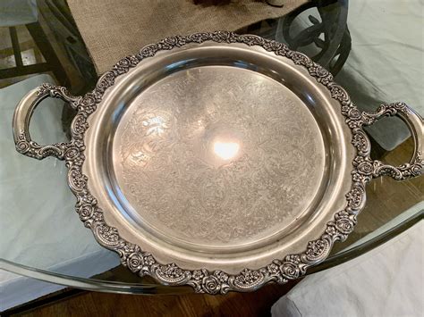 Round Silver Serving Tray, 15 Inch Silver Plate Barware Tray with ...