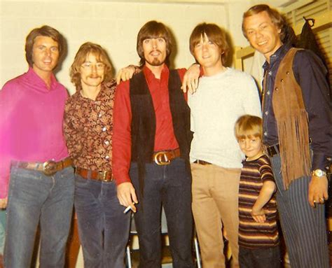 Meisner Mania: The Randy Meisner Photo Thread (2006-Jan 2014) - Page 53