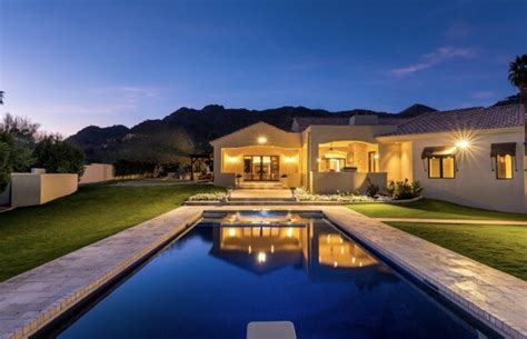 11 Arizona homes on sale with incredible pools