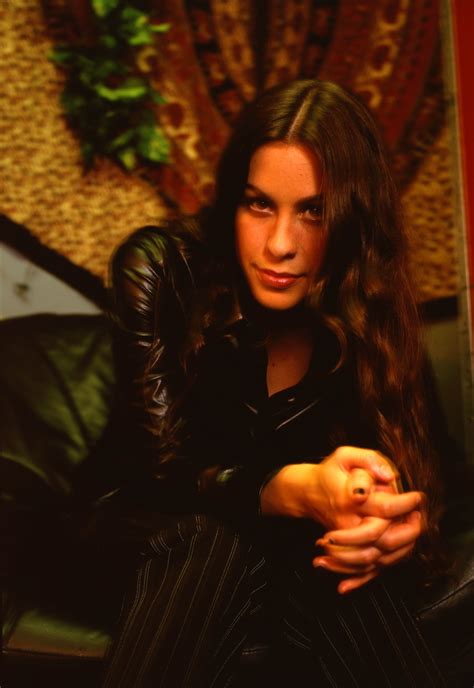 Alanis Morissette: Our 1995 Cover Story - SPIN