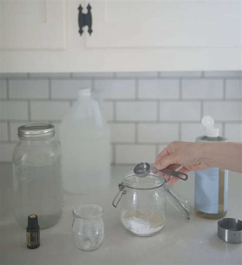 Homemade Nontoxic Bathroom Scrub Cleaner - Farmhouse on Boone