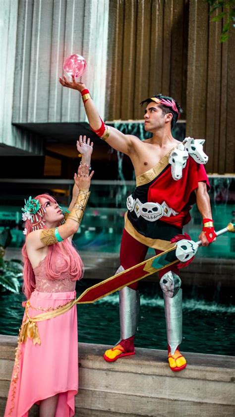 Zagreus & Aphrodite Cosplay : HadesTheGame Cosplay Ideas, Cosplay Costumes, Halloween Costumes ...